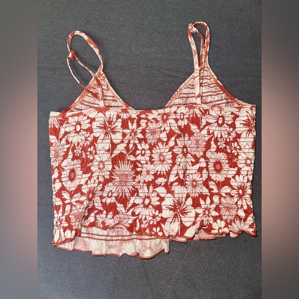 American Eagle Tropical/Floral/Hawaiian Print Cropped Cami - Picture 5 of 5